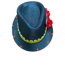 Sombrero negro con flores y baraja de cartas 8,7 y 6 (CH03)