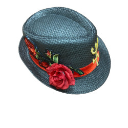 Chapeu preto com tridente e flores (CH07)